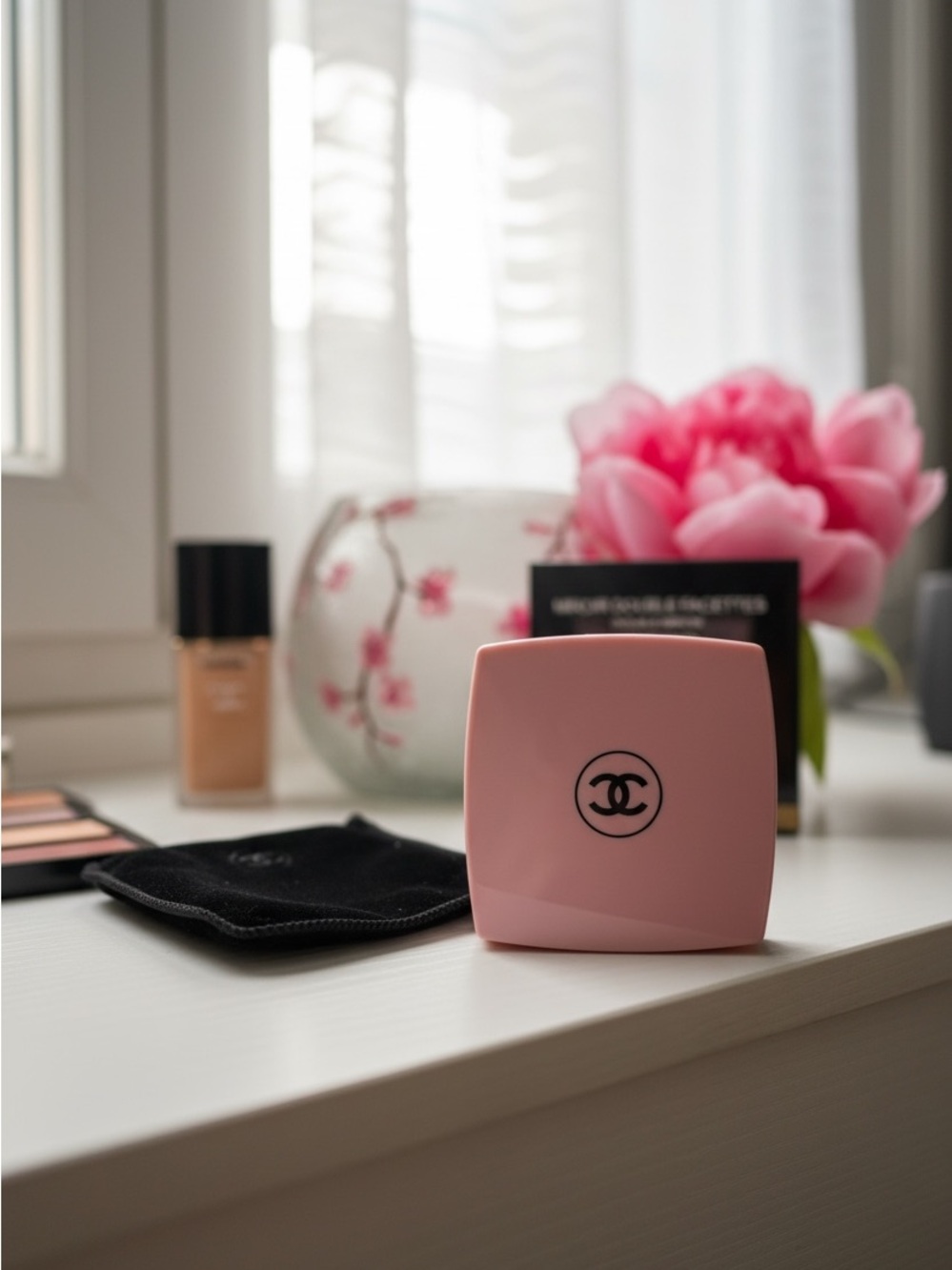 Limited‑edition “Ballerina Pink" CHANEL Compact with Black CC Logo